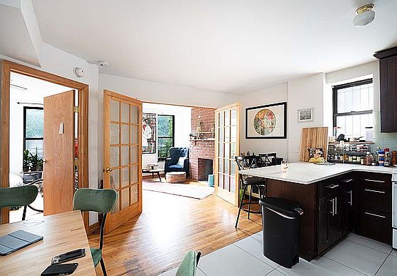 5th image of 2284 2nd Ave APT 3B