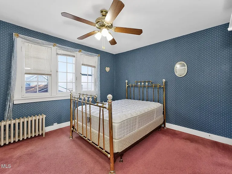 1450 Baker Ave — Photo 14