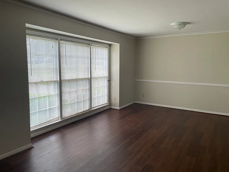 4142 Cainwood Ct — Photo 2