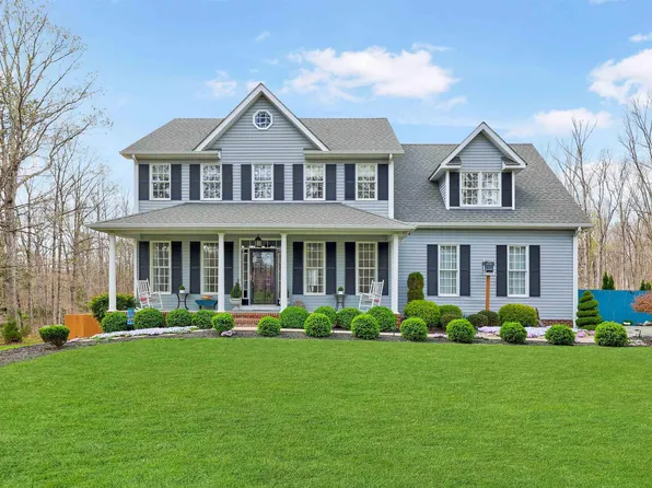 2819 Haden Martin Rd, Palmyra, VA 22963