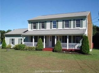 6 Beverly Ann Dr, Richmond, RI 02832