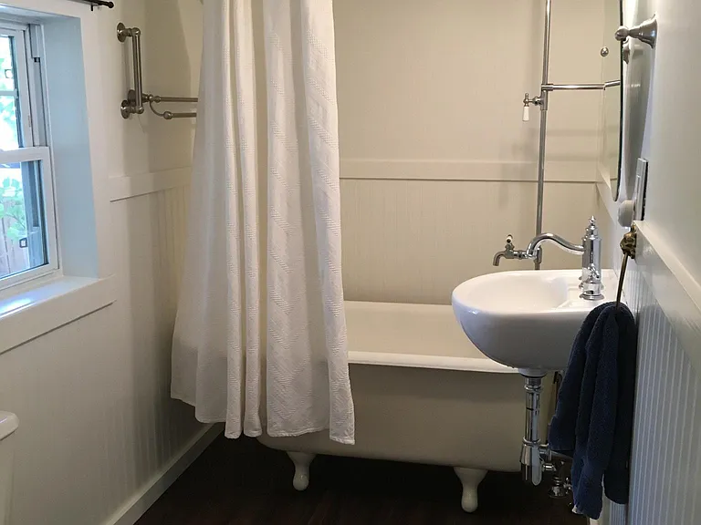 207 Logan Ave — Photo 10