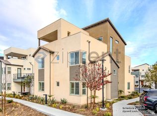 27503 Golden Currant Pl, Valencia, CA 91381