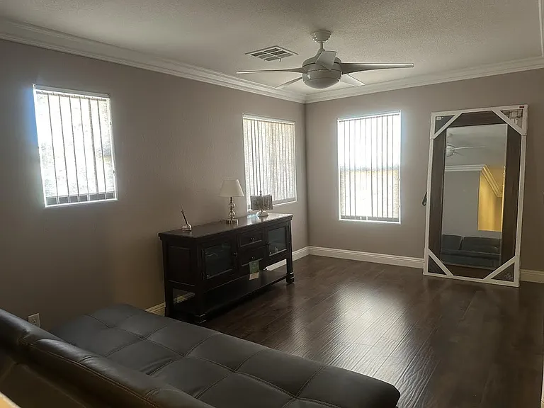 11077 Village Crest Ln — Photo 17