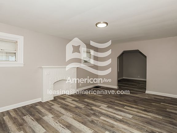 4-Living Room