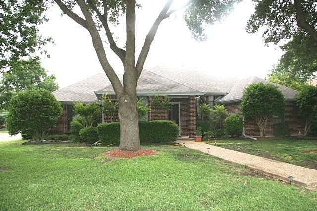 1st image of 1920 Crestside Dr