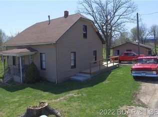21031 Leatherman Rd, Versailles, MO 65084