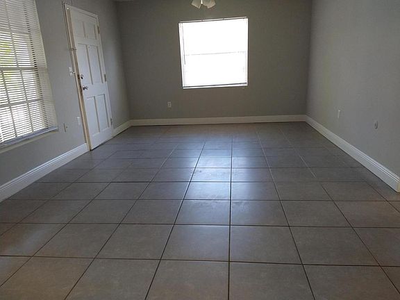 3rd image of 4319 W North B St #30