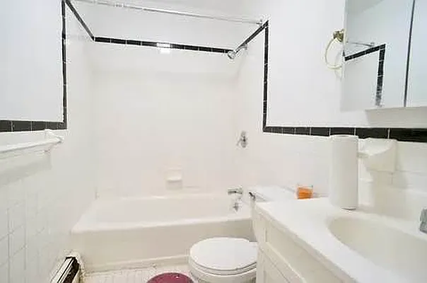 Rented by Voro NYC | media 12