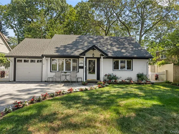 1605 Henry Road, Wantagh, NY 11793