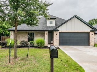 8032 Mickey St, North Richland Hills, TX 76182