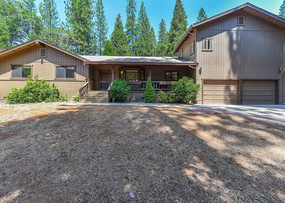1st image of 26377 Meadow Dr