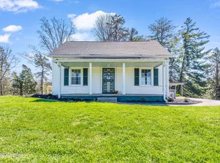 6102 Stormer Rd, Knoxville, TN 37918