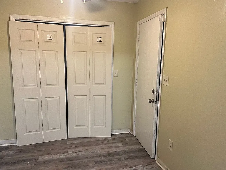 4506 Lakeland Ct — Photo 10