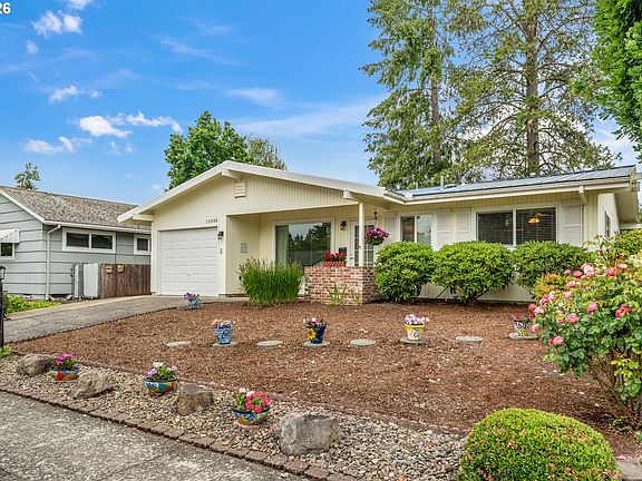 4th image of 15935 SW Royalty Pkwy