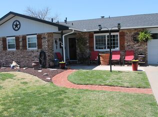 1004 Powell Ave, Dumas, TX 79029