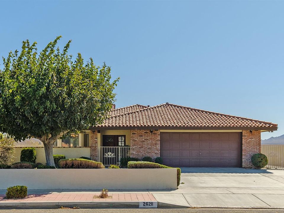 1st image of 26211 Corona Dr