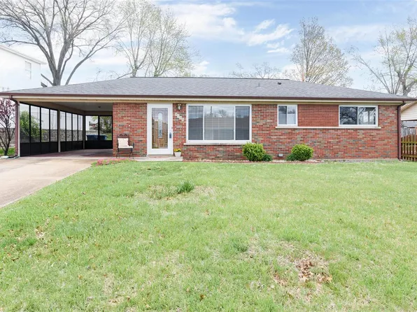 9512 Montbrook Dr, Saint Louis, MO 63123