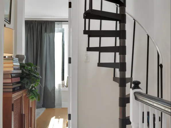 476 East 134th Street image 15 of 19