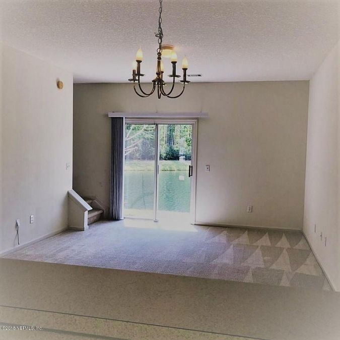 1st image of 518 Scrub Jay Dr