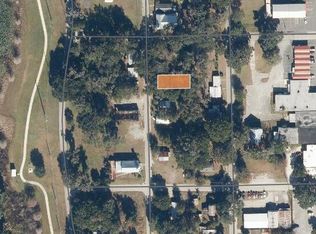 128 Cedar St, Crescent City, FL 32112