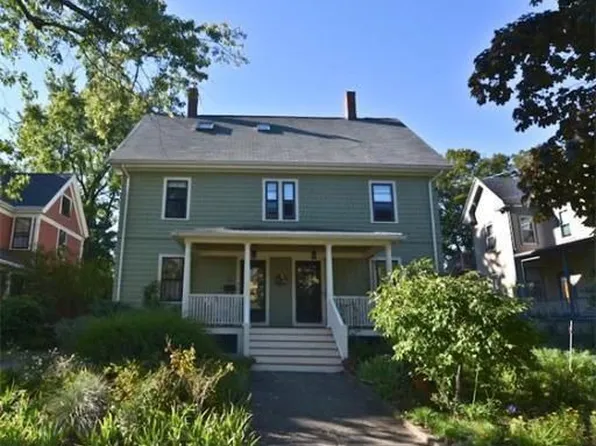 34 Lewis Ave, Arlington, MA 02474