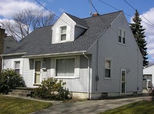 1847 Java Ave, Akron, OH 44305