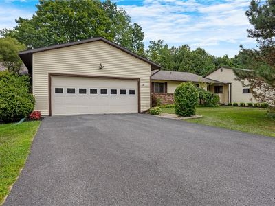 114 Kimry Moor, Fayetteville, NY, 13066