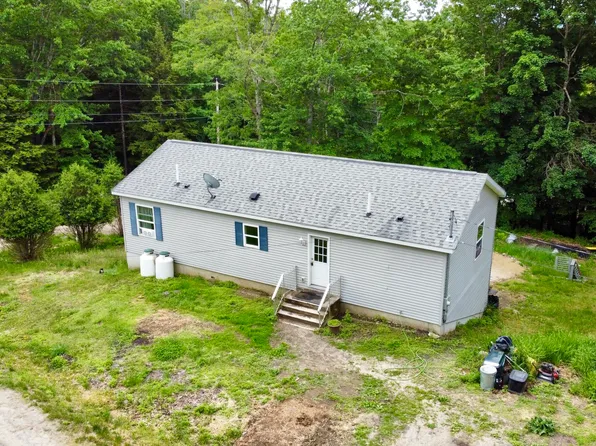 36 Summit Drive, Minot, ME 04258
