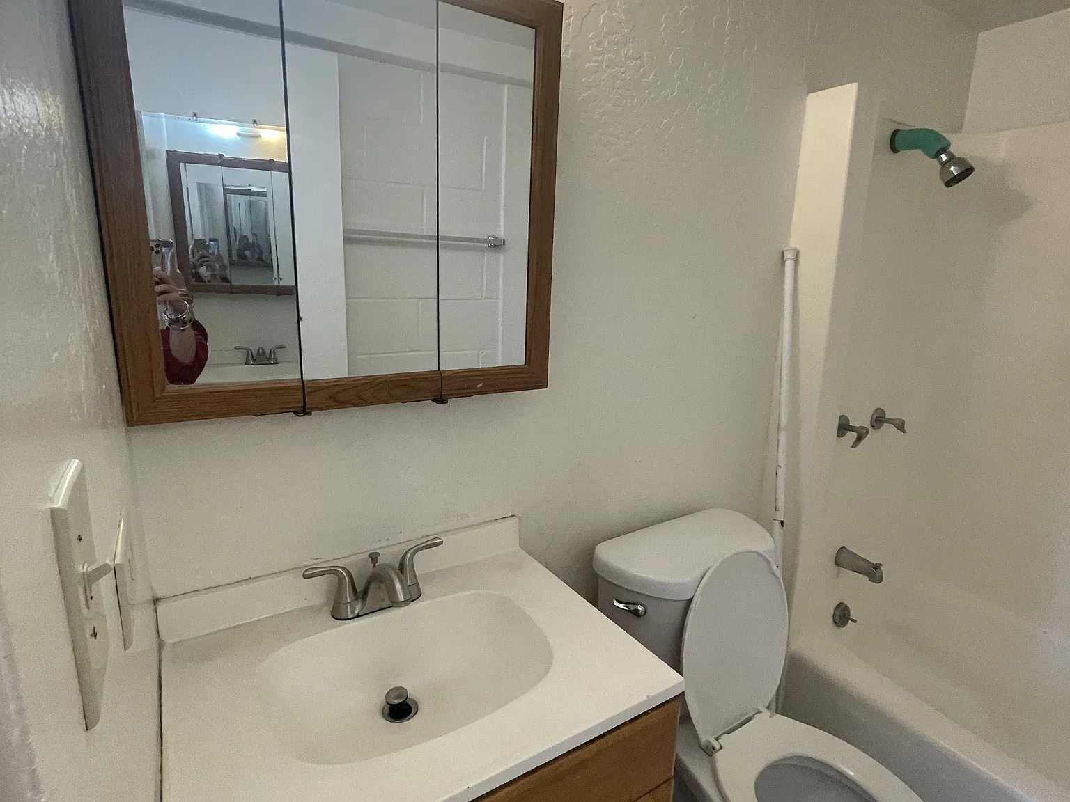 1881 Kapiolani Blvd — Photo 2