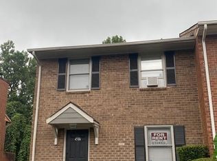 4586 Golf Vista Cir, Decatur, GA 30035