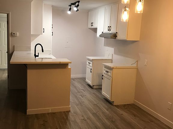 3rd image of 23515 Lyons Ave Unit 242