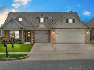 2602 W 114th St S, Jenks, OK 74037