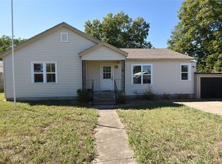 1323 Roosevelt St, Seminole, OK 74868