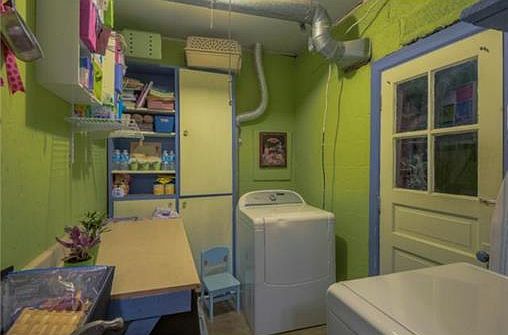 3rd image of 5055 Canterbury St