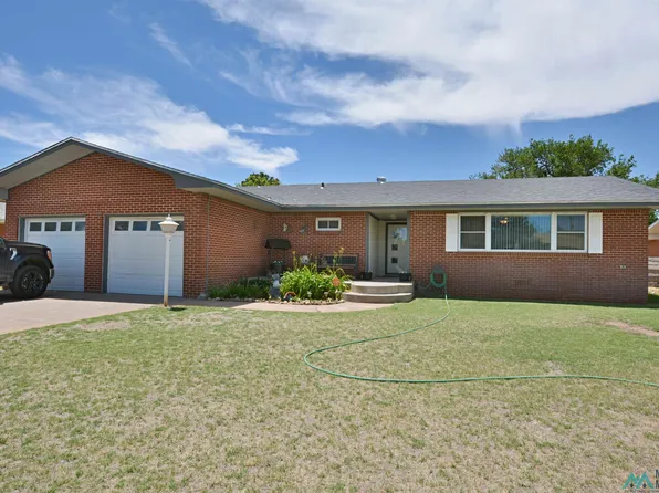 1308 S Avenue A, Portales, NM 88130