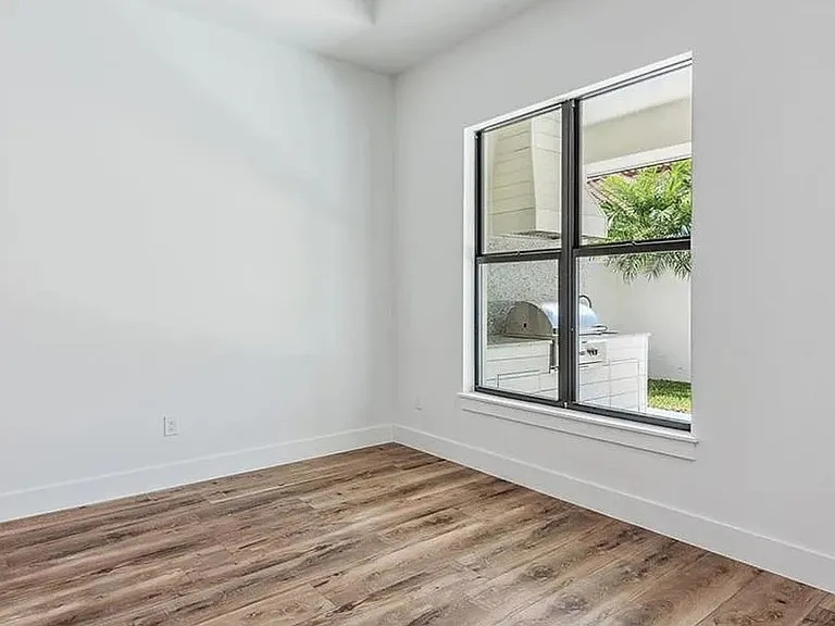 7968 Cordoba Pl — Photo 21