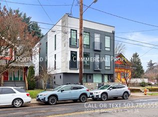 4010 SE Division St APT 2A, Portland, OR 97202