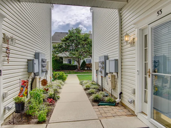 53 Winged Foot Court, Howell, NJ 07731