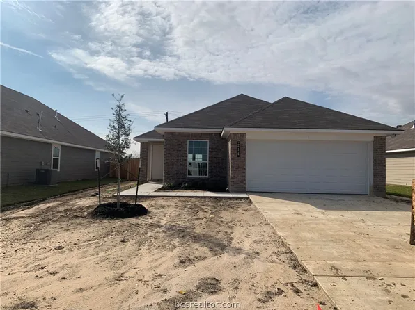 214 Broaddus Bnd, Caldwell, TX 77836