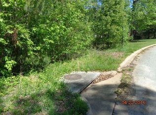 206 Dursely Dr, Anderson, SC 29621