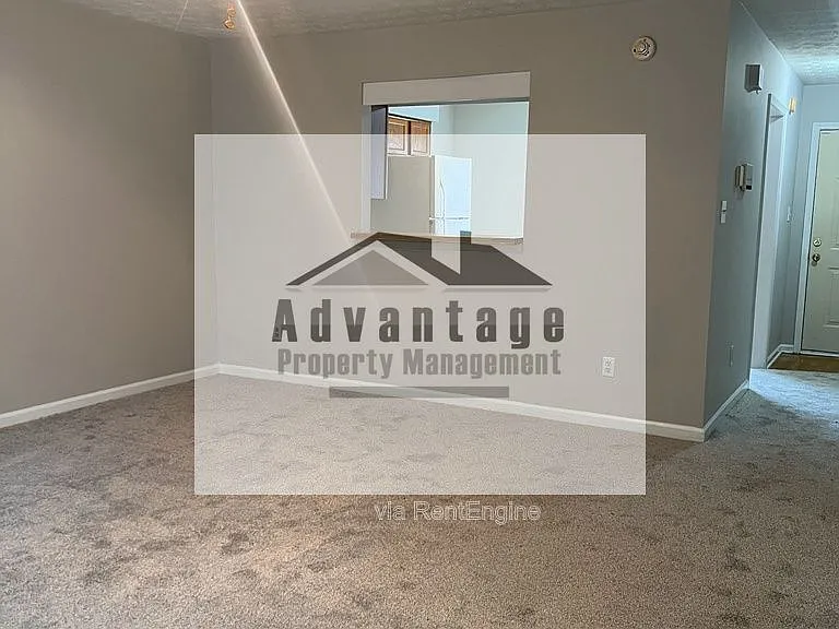 980 Ohara Dr — Photo 6