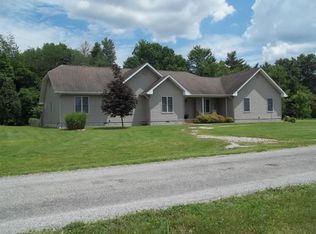 11601 Southpoint Ln, West Frankfort, IL 62896