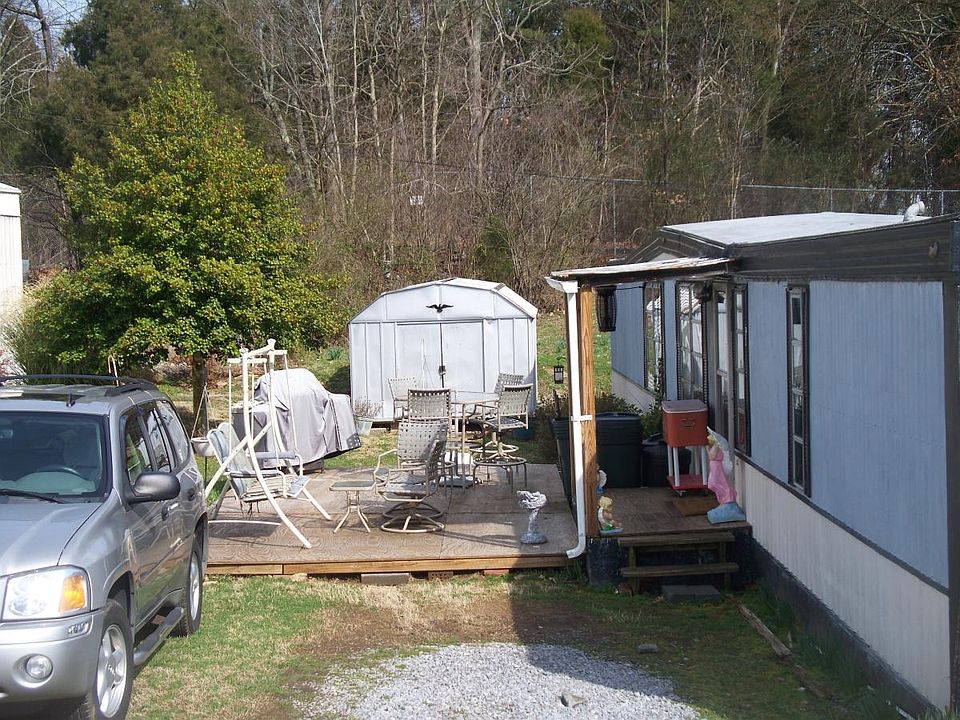 2nd image of 168 Anco Dr