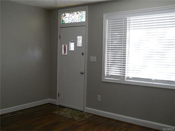 3rd image of 1830 Winder St