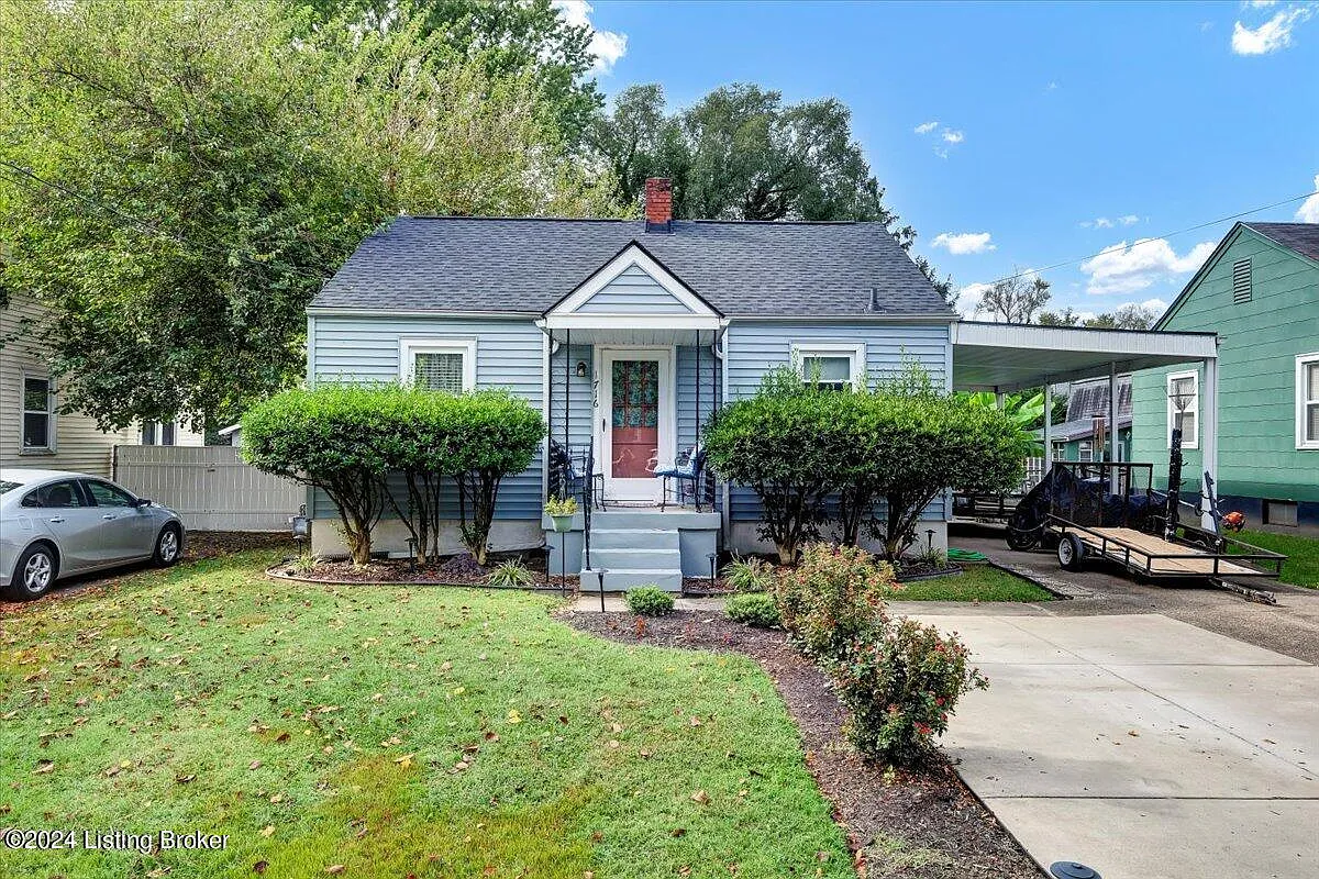 1716 Theresa Ave photo 1