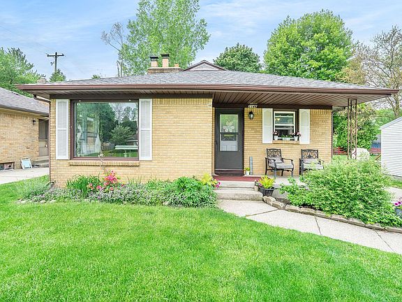 2nd image of 2146 Finsbury Ln NW