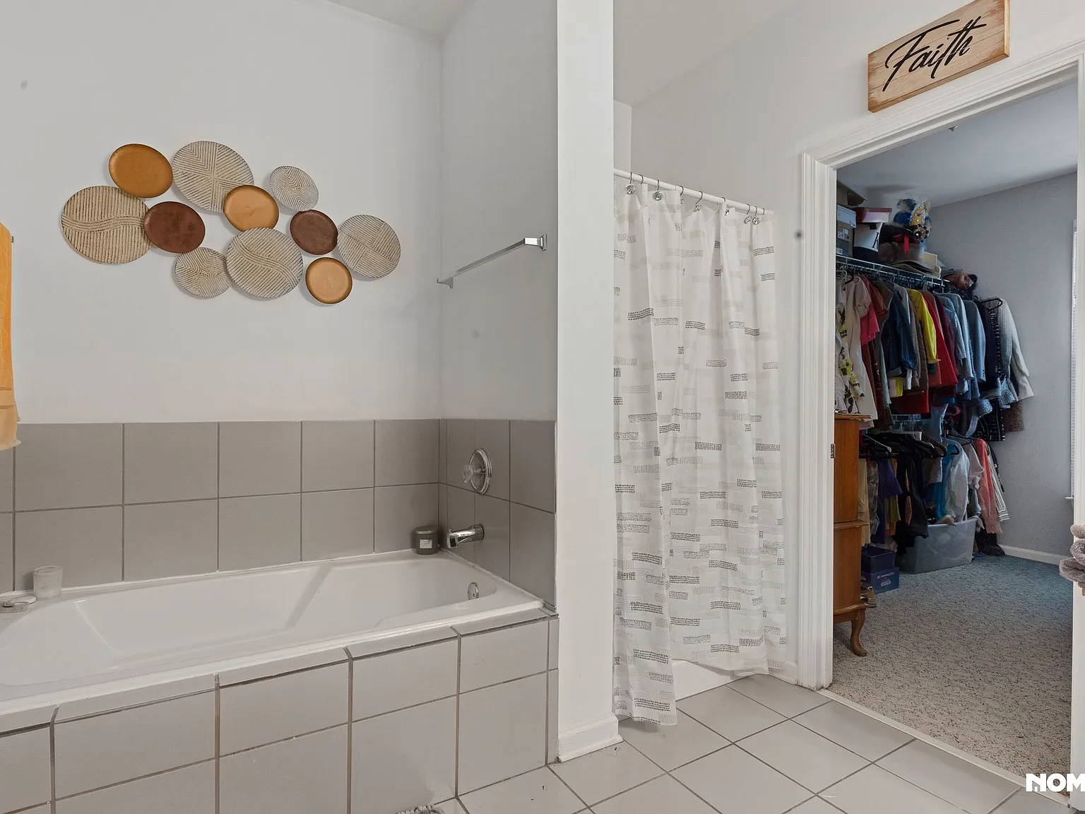 3 bed, 1483 sqft, $2,400 — Photo 4