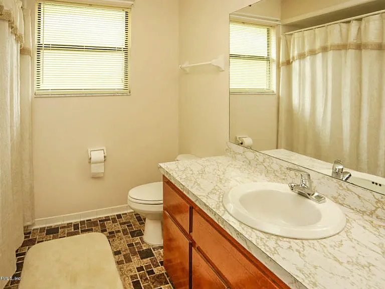 13009 Bent Pine Ct E — Photo 11