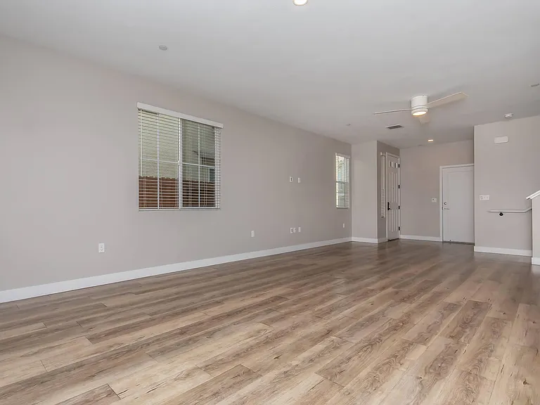 Parador Townhomes — Photo 66